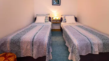 Holiday House in Kaštel Novi with Pool for 10 Guests