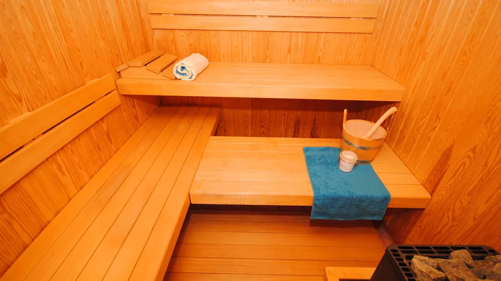 Holiday House in Kaštel Novi with Pool for 10 Guests