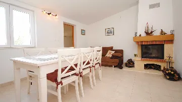 Holiday House in Kaštel Novi with Pool for 10 Guests