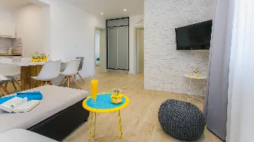 Apartment for 6 Guests with Shared Pool in Trogir