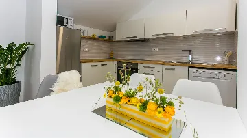 Apartment for 6 Guests with Shared Pool in Trogir