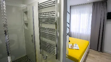 Apartment for 6 Guests with Shared Pool in Trogir