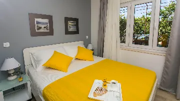 Apartment for 6 Guests with Shared Pool in Trogir