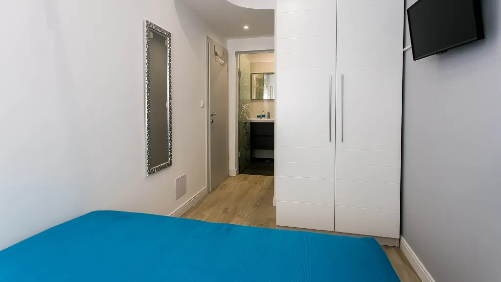 Apartment for 6 Guests with Shared Pool in Trogir