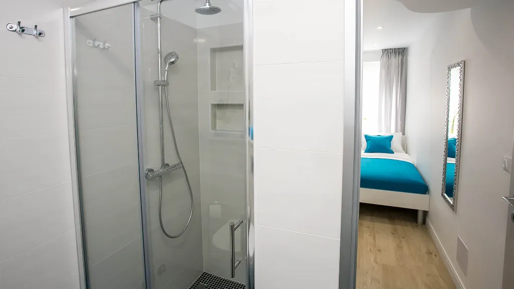 Apartment for 6 Guests with Shared Pool in Trogir