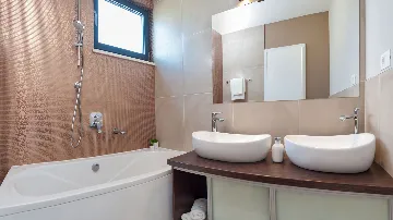 Villa for 11 Guests in Okrug Gornji with Pool