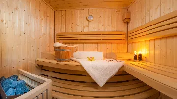 Villa for 11 Guests in Okrug Gornji with Pool