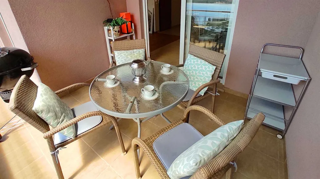 Sea View Apartment in Trogir for 3