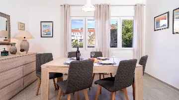 3-Bedroom Holiday House in Jelsa