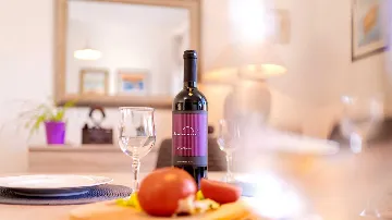 3-Bedroom Holiday House in Jelsa