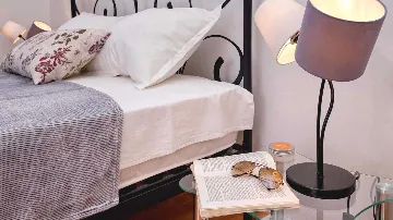 3-Bedroom Holiday House in Jelsa