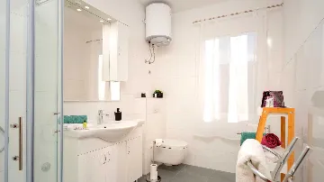 3-Bedroom Holiday House in Jelsa