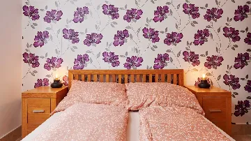 Sea View Apartment in Slatine with Shared Pool