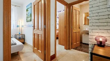 Sea View Apartment in Slatine with Shared Pool