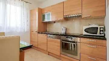 Sea View Apartment in Slatine with Shared Pool