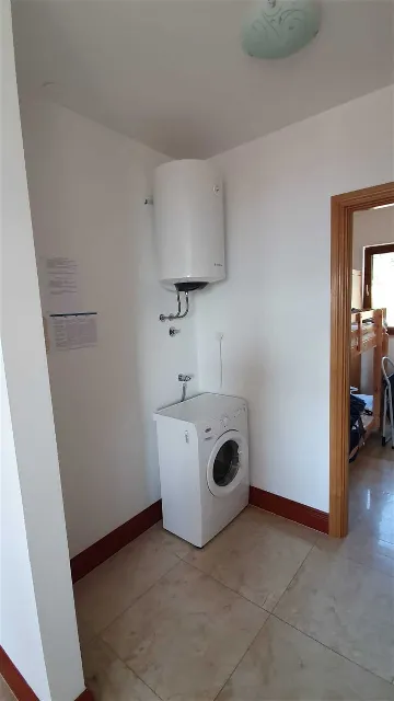 Sea View Apartment in Slatine with Shared Pool