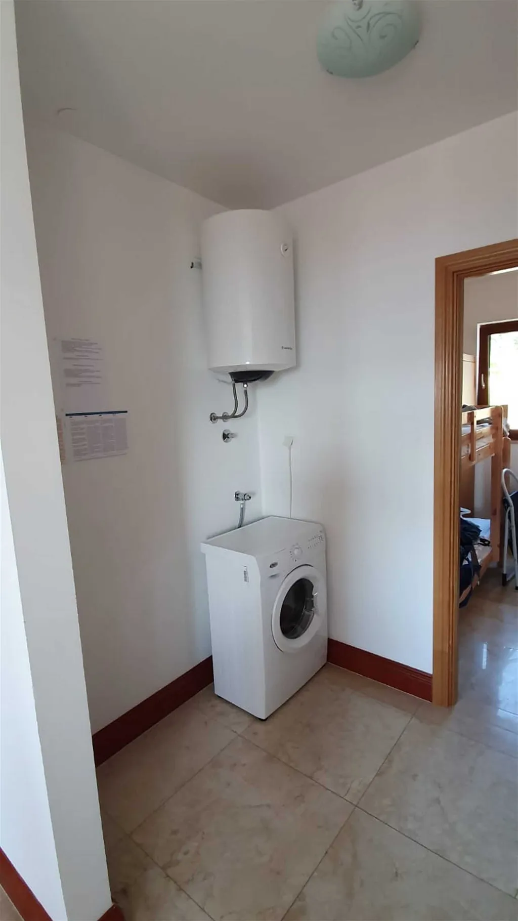 Sea View Apartment in Slatine with Shared Pool