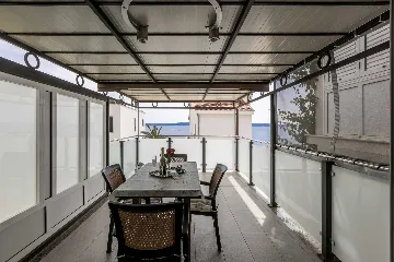 Sea View Apartment in Okrug Gornji for 4 Guests