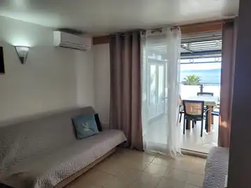 Sea View Apartment in Okrug Gornji for 4 Guests