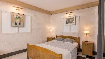 Partial Sea View Studio in Okrug Gornji