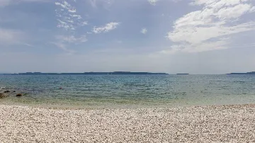 Partial Sea View Studio in Okrug Gornji