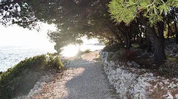 Partial Sea View Studio in Okrug Gornji