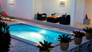 Four-Bedroom Villa with Pool in Okrug Gornji