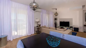 Four-Bedroom Villa in Trogir with Shared Pool