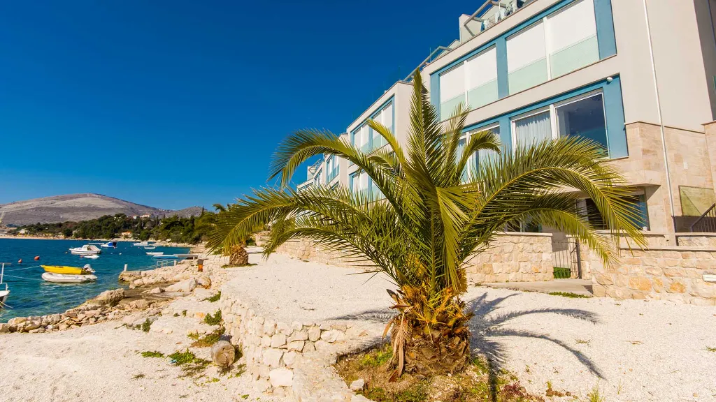 Four-Bedroom Villa in Trogir with Shared Pool