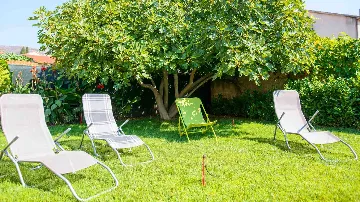 Holiday House in Trogir for 5 Guests