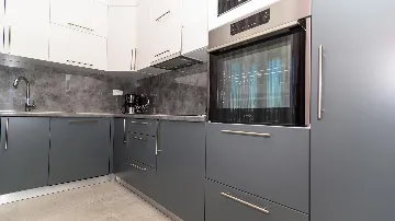 Sea View Apartment in Seget Donji