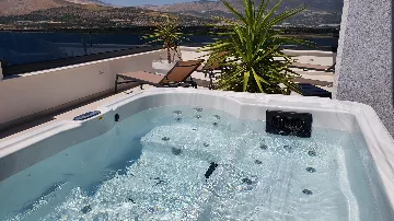 Sea View Villa in Mastrinka, Trogir