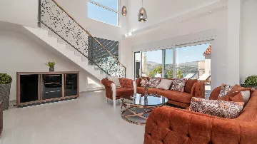 Sea View Villa in Mastrinka, Trogir