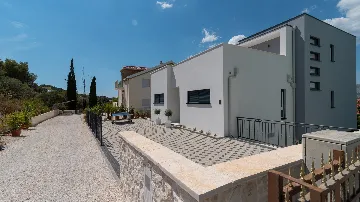 Sea View Villa in Mastrinka, Trogir