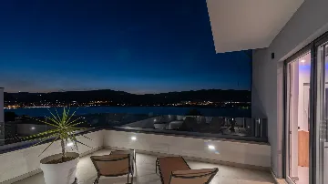 Sea View Villa in Mastrinka, Trogir