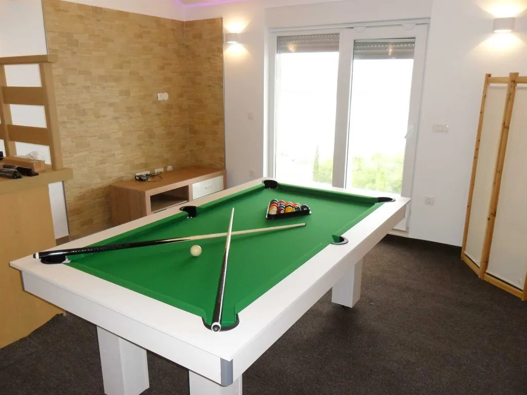 Pool Villa in Mastrinka, Trogir for 10 Guests