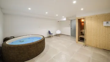 7-Bedroom Villa with Pool in Trogir