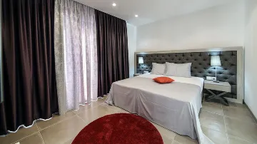 7-Bedroom Villa with Pool in Trogir