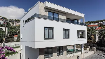 7-Bedroom Villa with Pool in Trogir