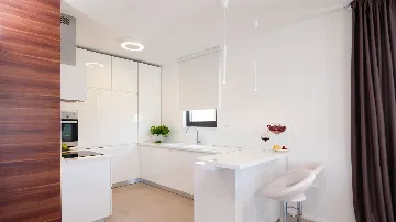 Villa in Okrug Gornji for 11 Guests