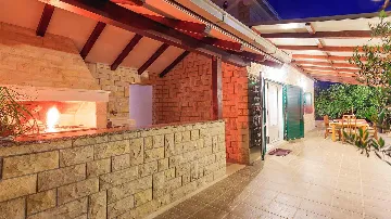 Sea View Villa in Okrug Gornji