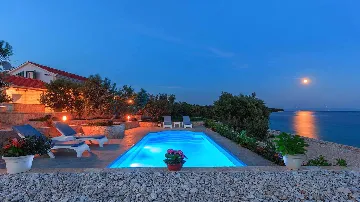 Sea View Villa in Okrug Gornji