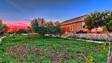 Sea View Villa in Okrug Gornji