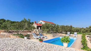 Sea View Villa in Okrug Gornji