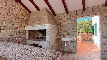 Sea View Villa in Okrug Gornji