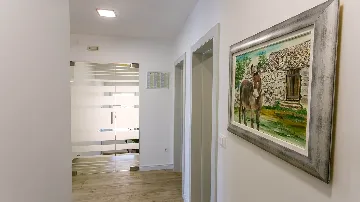 Trogir Apartment with Shared Pool for 7 Guests