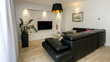 Trogir Apartment with Shared Pool for 7 Guests