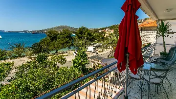 Trogir Apartment with Shared Pool for 7 Guests