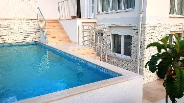 Villa in Ražanj for 15 Guests with Pool