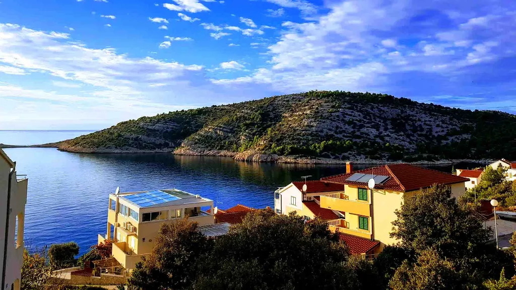 Villa in Ražanj for 15 Guests with Pool
